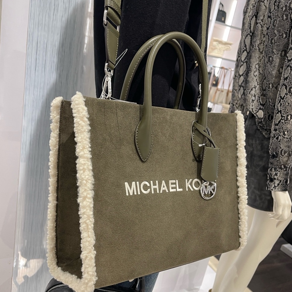 MICHAEL KORS Mirella Medium Suede and Faux Shearling Tote Bag
Olive 
NWT - Picture 7 of 16
